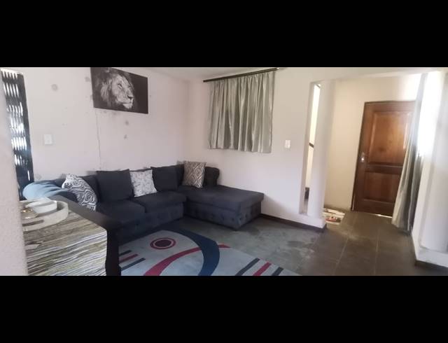3 BEDROOM HOUSE FOR SALE IN JORDAAN PARK